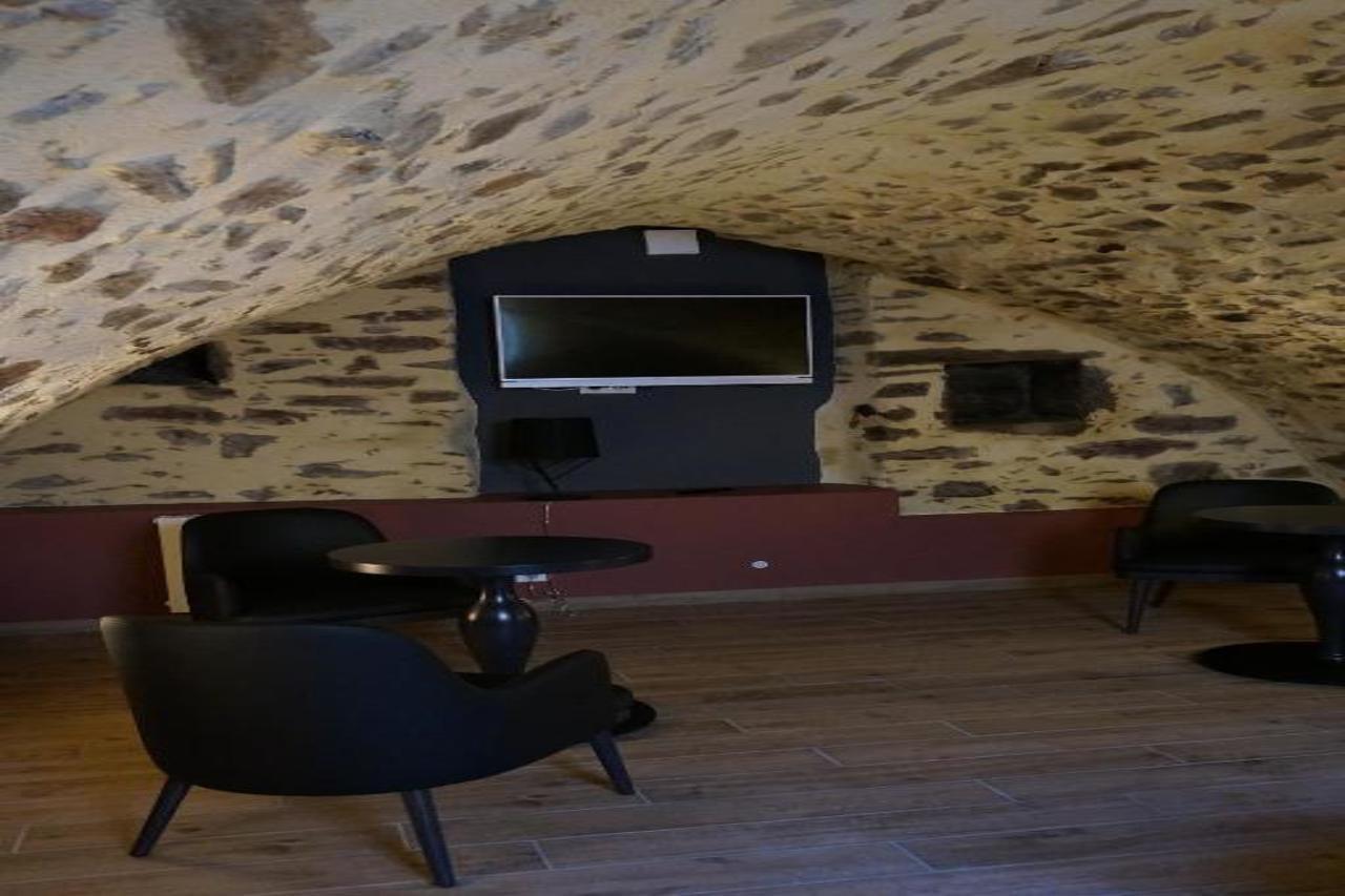 The Originals Relais Hotel Saint-Roch Salzuit エクステリア 写真