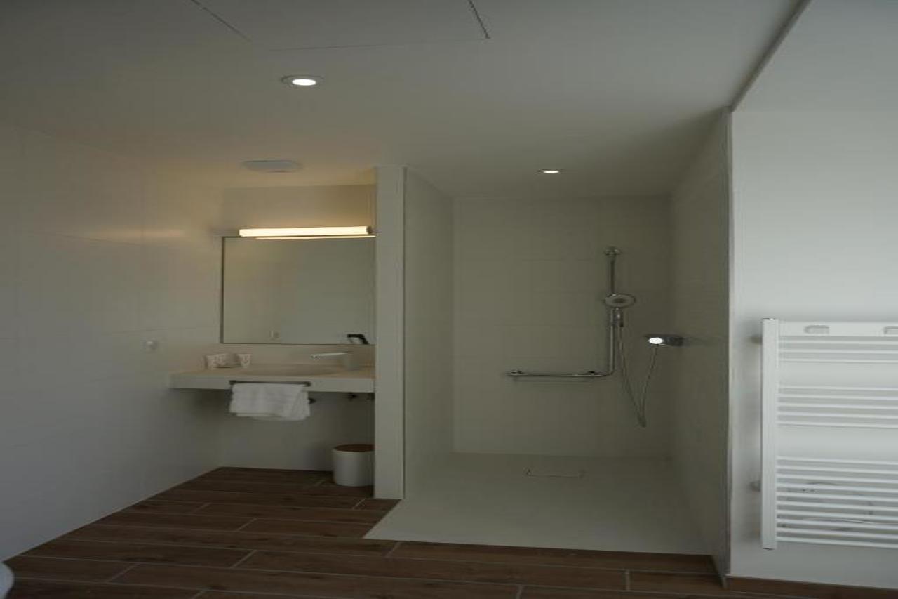 The Originals Relais Hotel Saint-Roch Salzuit エクステリア 写真